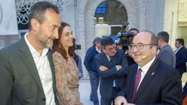 Carlos González y Miquel Iceta hoy en Alicante.