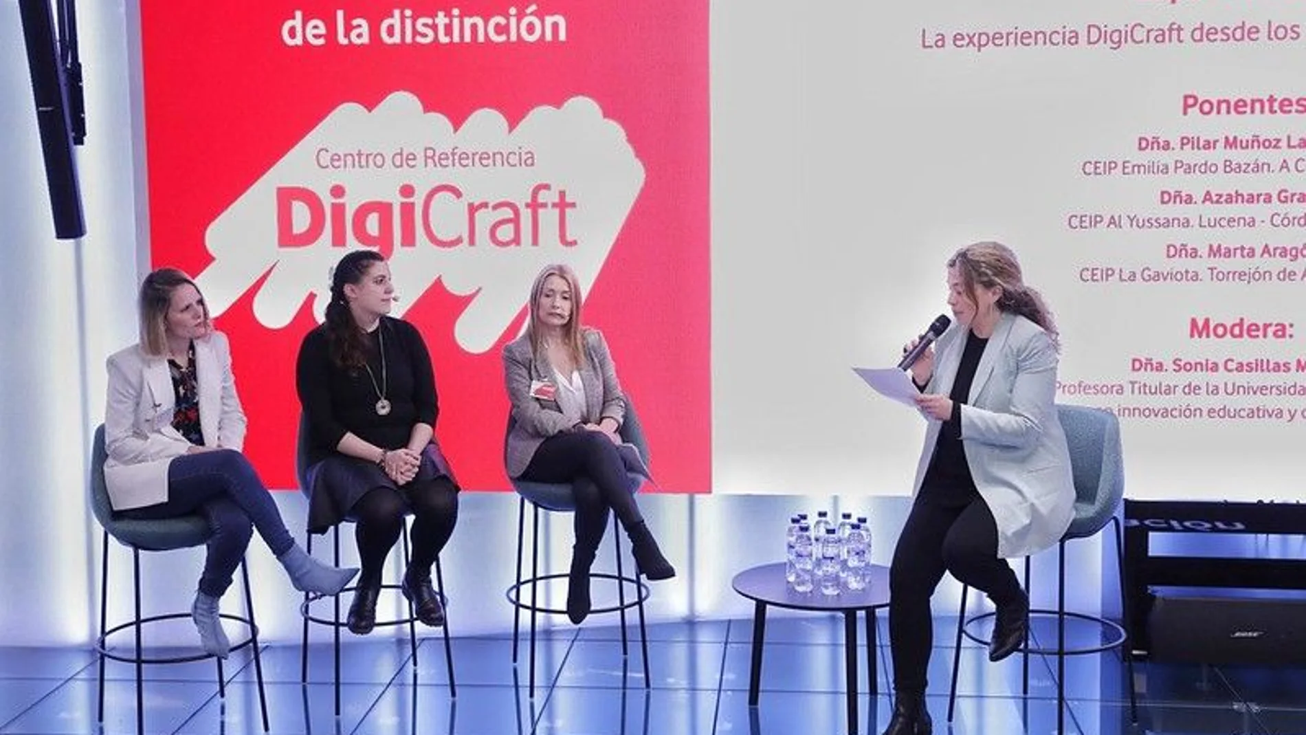 La Fundación Vodafone España presenta la Red de Centros de Referencia Digicraft