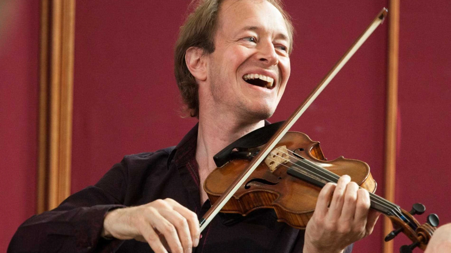 El violinista británico Anthony Marwood, en acción