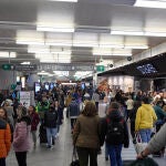 MADRID.-Renfe ofrece 132.000 plazas en Alta Velocidad y Larga Distancia desde y hacia Valencia durante las Fallas