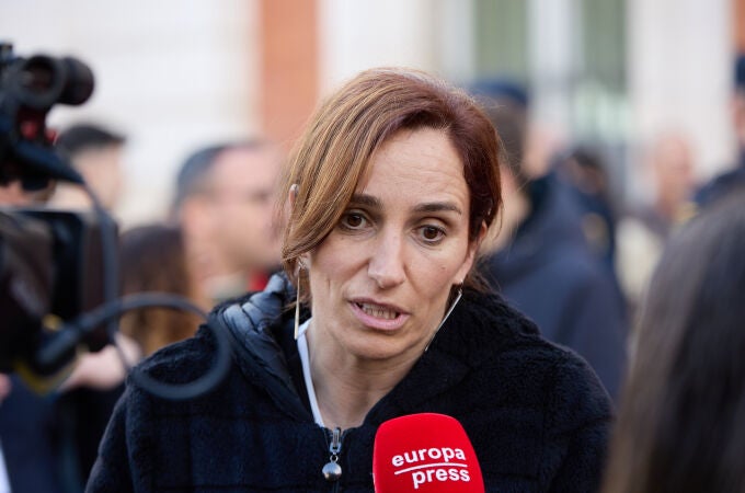 MADRID.-Mónica García cree que el PP llega "medio siglo tarde" al feminismo y critica la ausencia de Ayuso en el acto de Sol