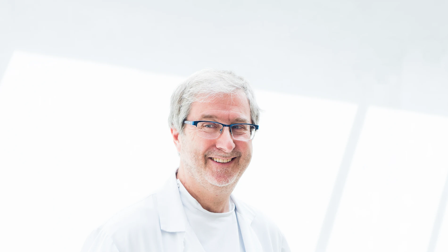 Dr. Carlos Errando, urólogo y Jefe de la Unidad de Urología Funcional y Femenina de la Fundació Puigvert