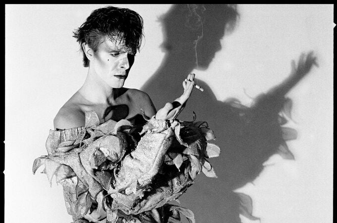 "Bowie Taken by Duffy": salvando a Bowie de las llamas