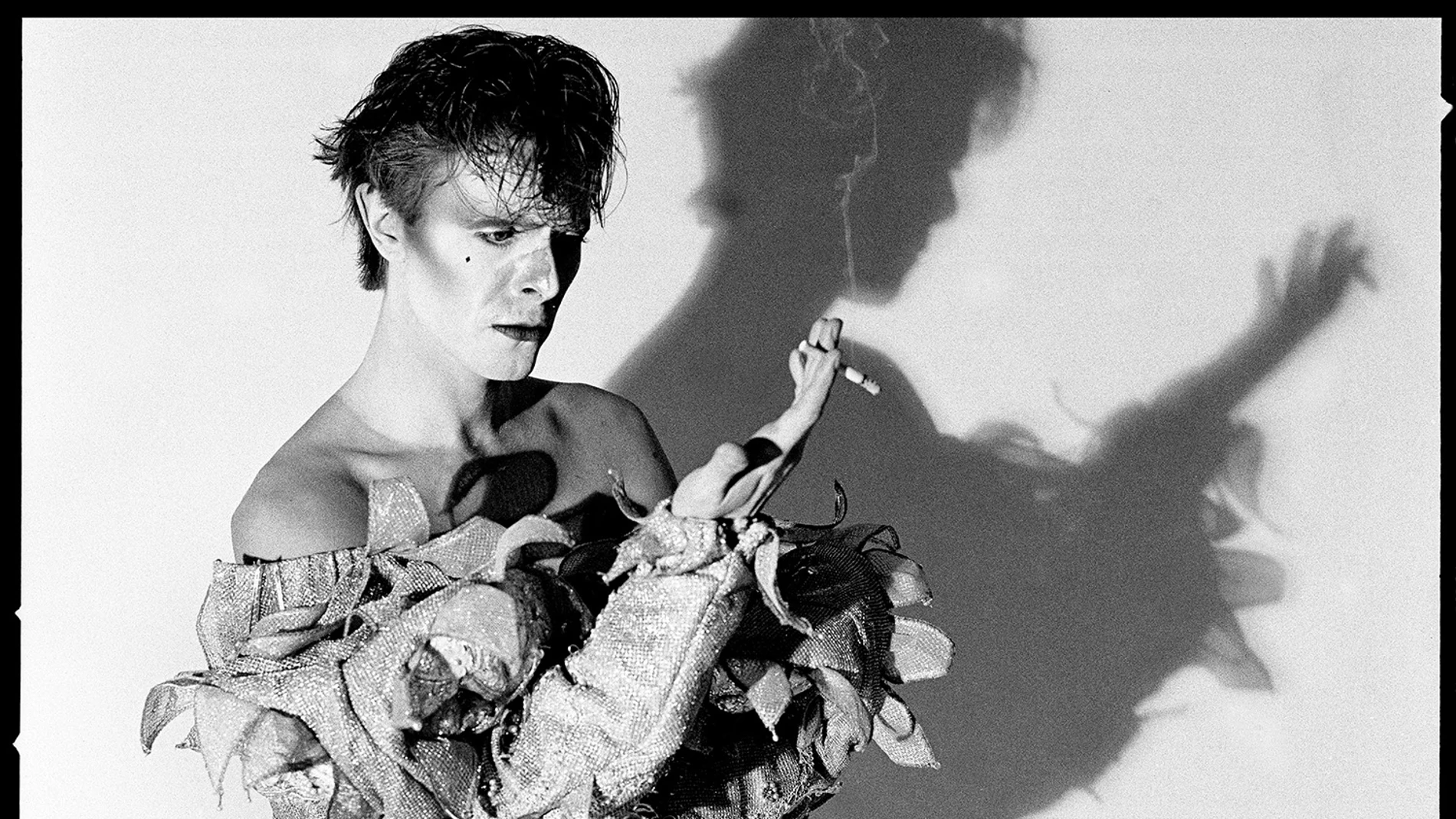 "Bowie Taken by Duffy": salvando a Bowie de las llamas