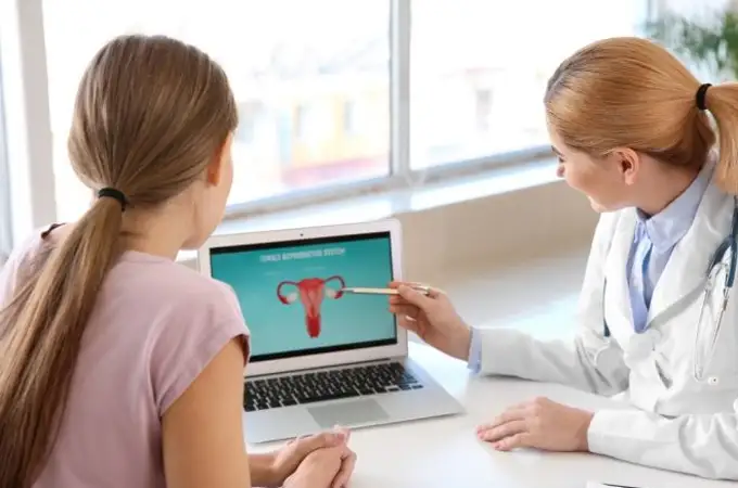 Una automuestra vaginal o una muestra de orina permitiría detectar el cáncer de endometrio y valorar su pronóstico