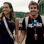 Andrea Schlager y Fernando Alonso