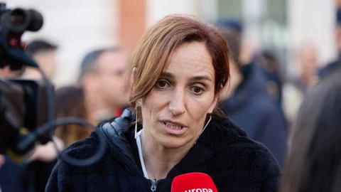 Mónica García celebra que el Gobierno central revise bono social térmico y afea a Ossorio que se "jacte" de esta ayuda