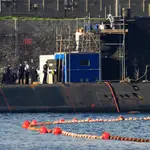 El submarino de propulsión nuclear de la Armada británica 'HMS Talent' en la base naval de Gibraltar en 2018