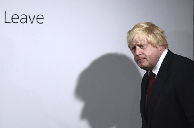 Boris Johnson arrives for a press conference at Vote Leave headquarters in London.