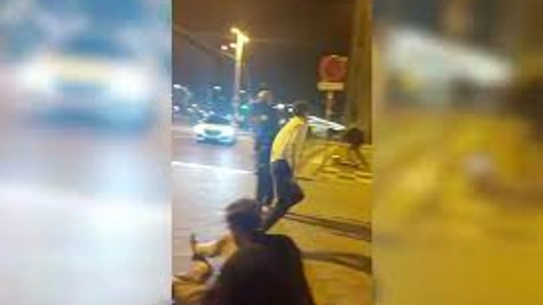 Fragmento de la agresión a los turistas británicos