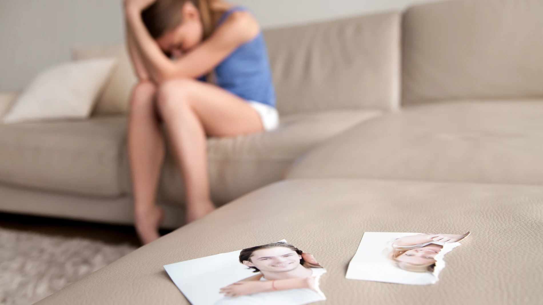 "Me han puesto los cuernos": ¿Qué daños psicológicos causa una infidelidad?