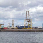 Al menos 25 heridos al volcar un buque en el astillero de Edimburgo