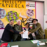 Firma de un convenio Fundación Atapuerca y la Fundación Aspanias Burgos