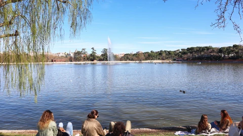 El tiempo seco, caluroso y estable, con temperaturas de más de 30ºC en el Mediterráneo seguirá hasta final de marzo