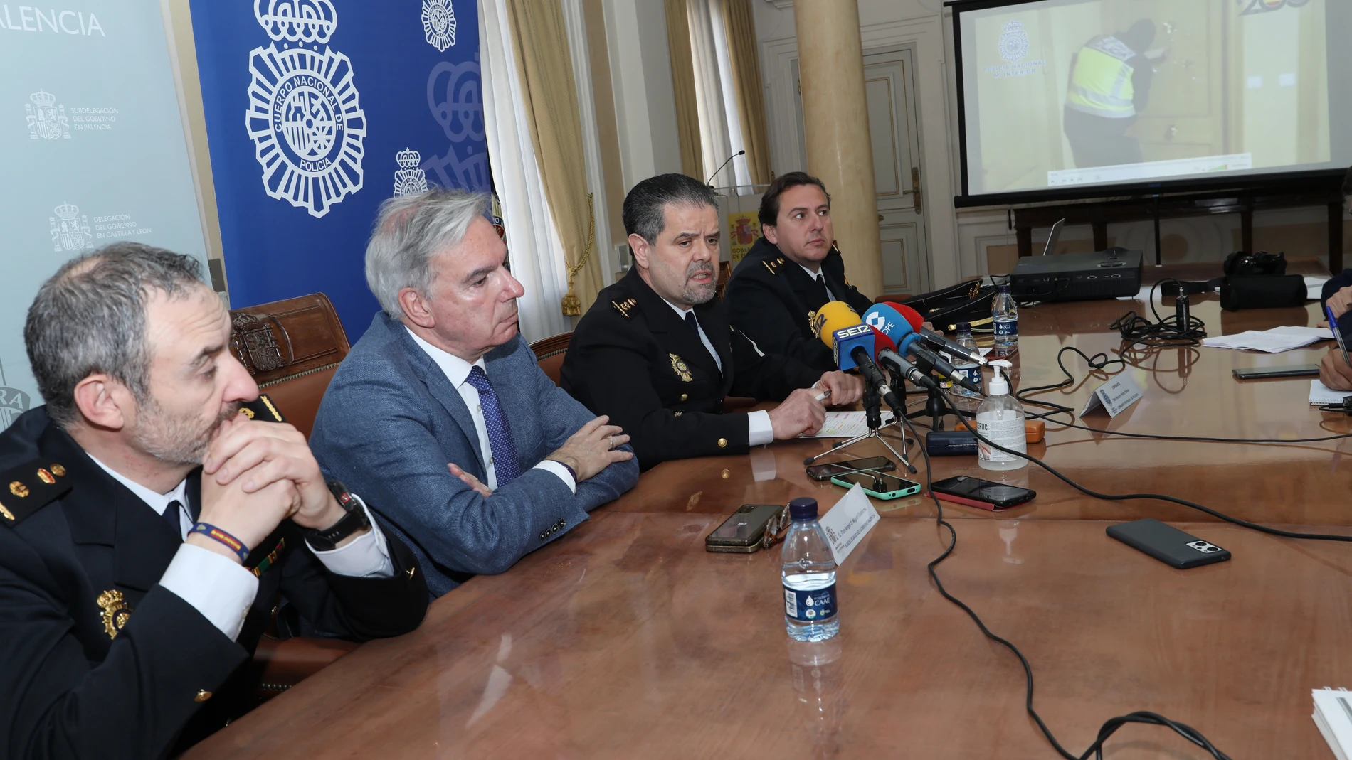 Presentación de la operación policial "Bolivar"