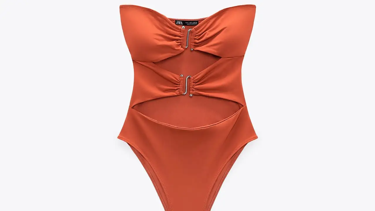 Bañador 'cut out' 