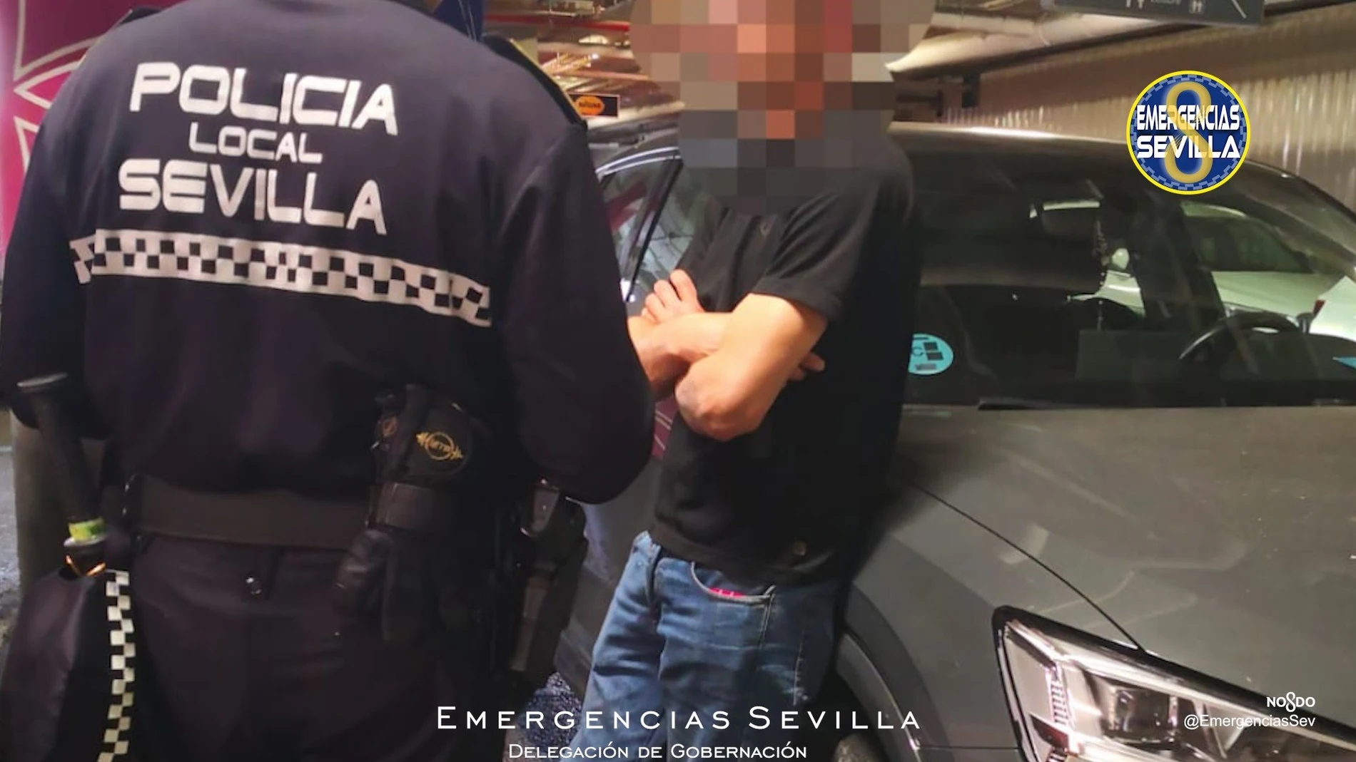 Imagen de una detención de la Policía Local EMERGENCIAS SEVILLA 27/03/2023