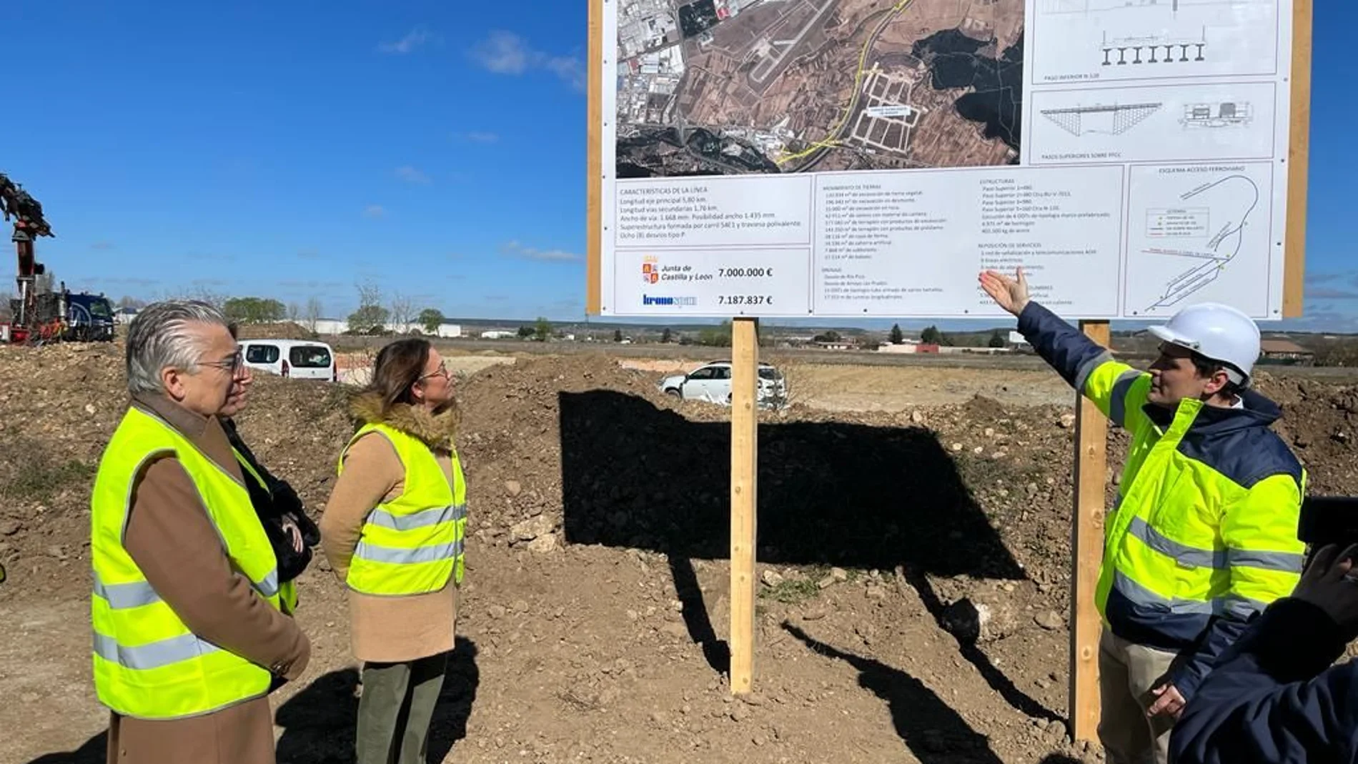 a consejera de Movilidad y Transformación Digital, María González Corral confirma su apuesta por el papel principal de Burgos dentro del sector logístico autonómico