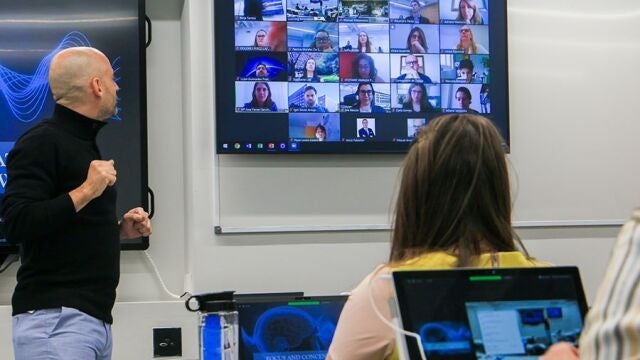 UE.- El TJUE dice que los profesores deben dar consentimiento para la difusión de sus clases online