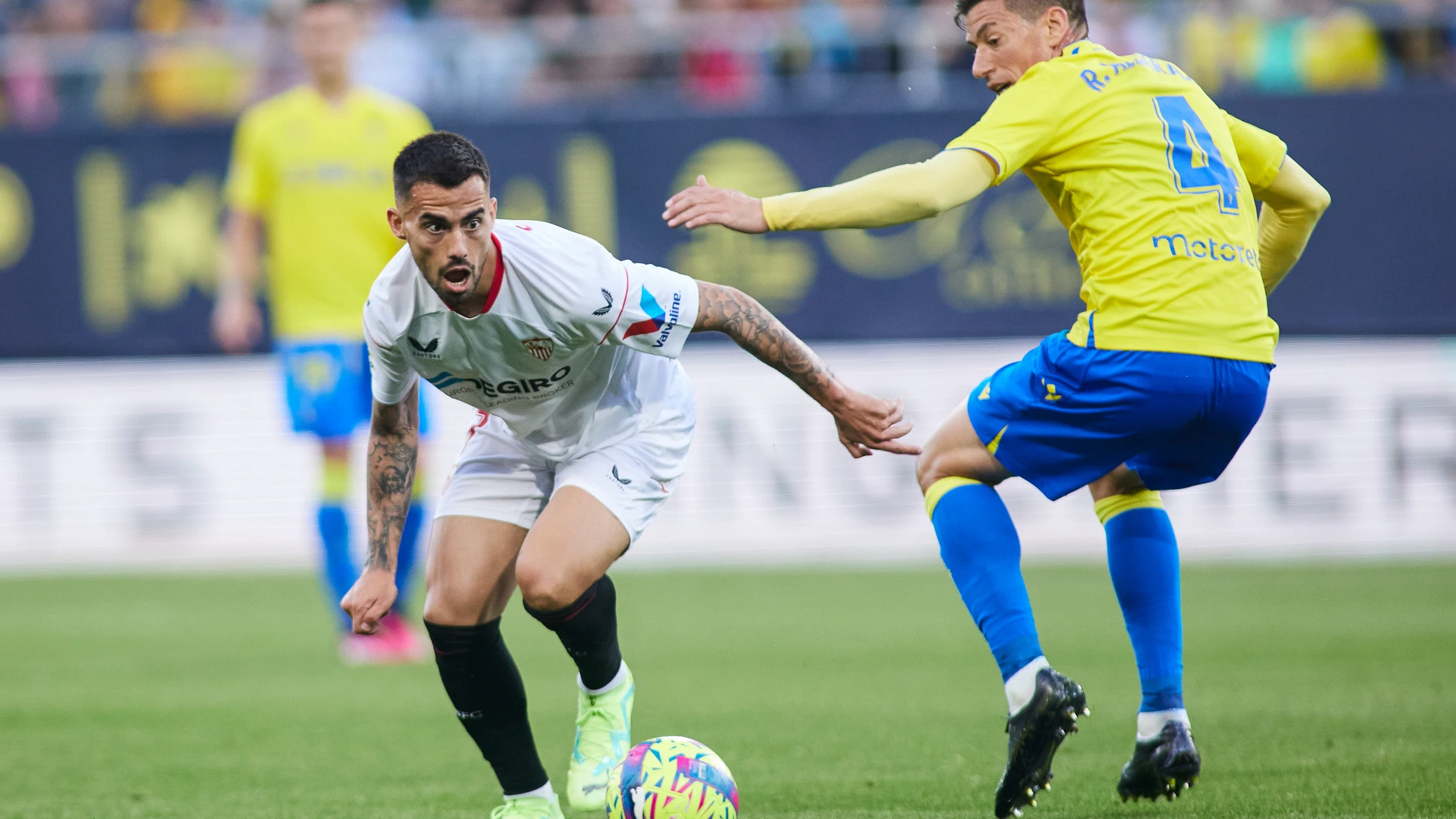 Jesus Joaquin Fernandez "Suso" of Sevilla FC in action during the spanish league, La Liga Santander, football match played between Cadiz CF and Sevilla FC at Nuevo Mirandilla stadium April 1, 2023, in Cadiz, Spain. Joaquin Corchero / Afp7 01/04/2023 ONLY FOR USE IN SPAIN