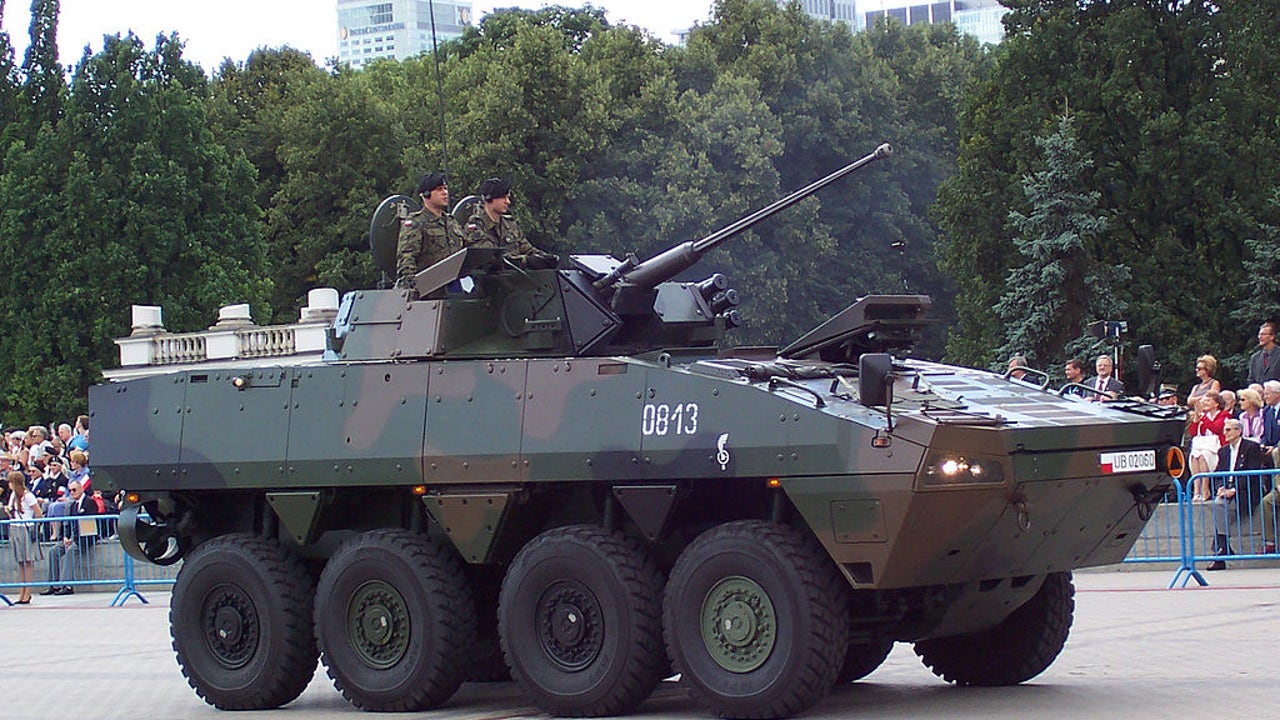 Voici le véhicule blindé “Wolverine” que Zelenski a commandé à la Pologne