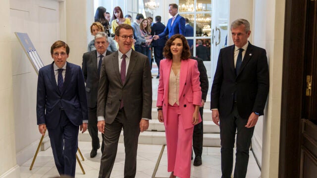 Desayuno informativo de Fórum Europa con Isabel Díaz Ayuso, presentada por el líder del Partido Popular, Alberto Núñez Feijóo 