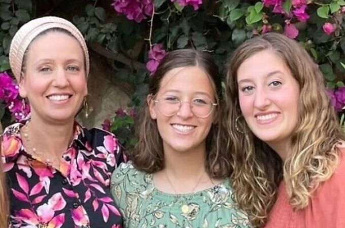Lucy Dee, la madre de la familia británico-israelí herida en un atentado palestino en Cisjordania que ha fallecido este lunes