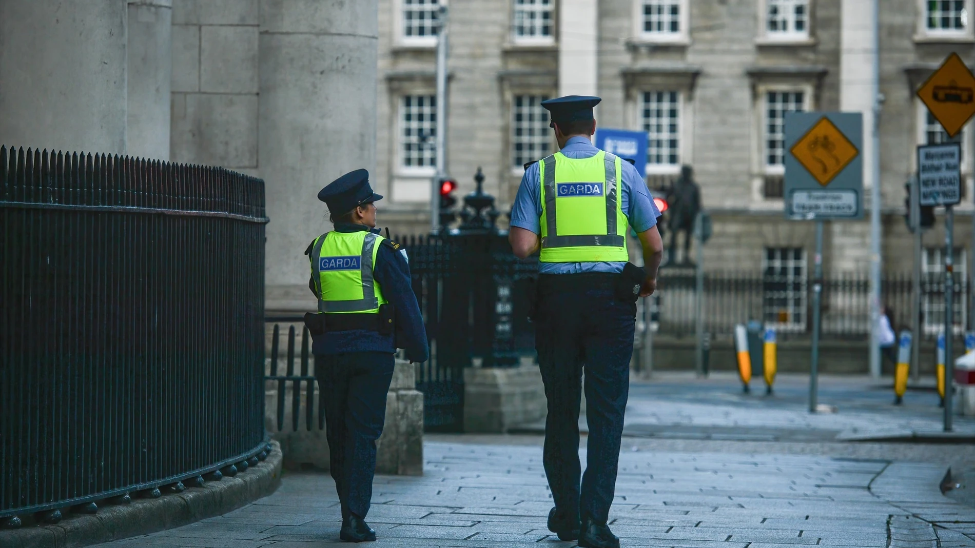 Policía irlandesa