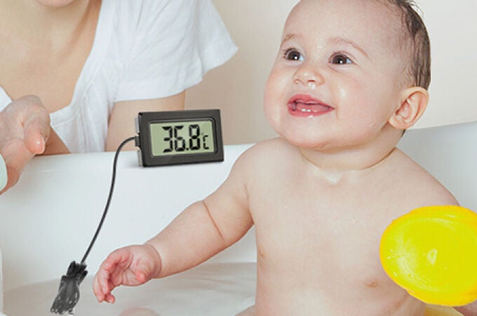 Este es el termómetro multiusos de moda: para la nevera, la pecera o el baño del bebé