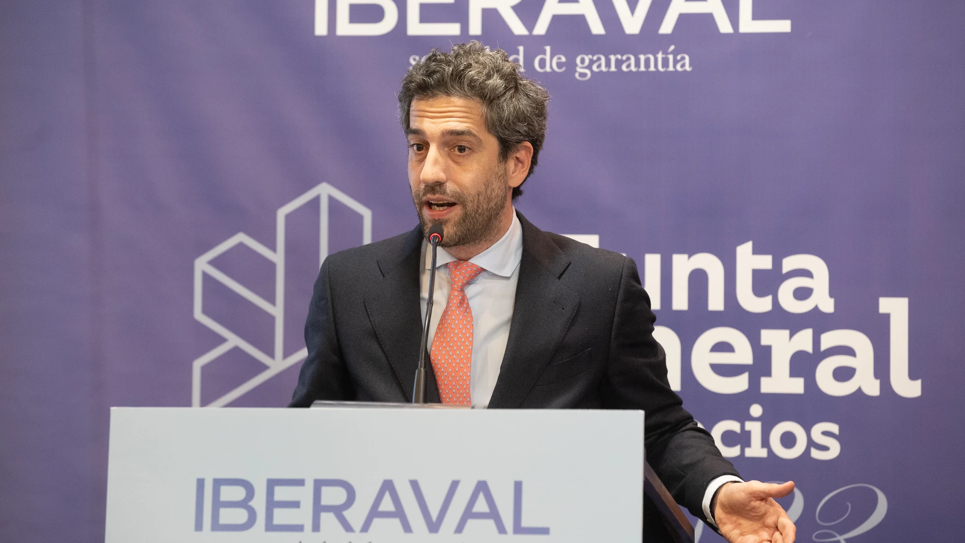 El presidente de Iberaval, César Pontvianne, hace balance de la sociedad en 2022