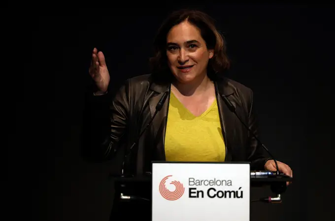 Colau fía su reelección a la aplicación inmediata de la nueva ley de vivienda en Barcelona