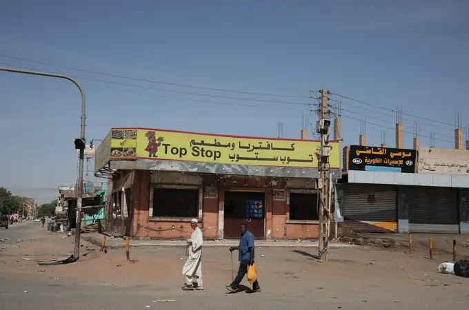 Ejército y rebeldes vuelven a incumplir el alto el fuego en Sudán