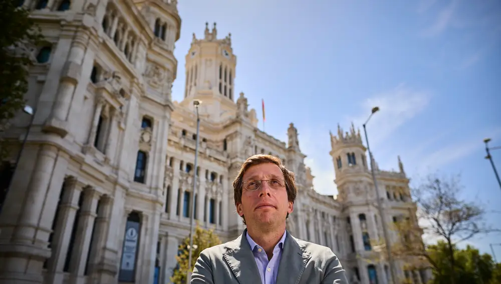 Entrevista con el alcalde Madrid José Luis Martínez-Almeida © Alberto R. Roldán / Diario La Razón.