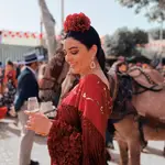 Natalia Góngora y los complementos para vestirte de flamenca.