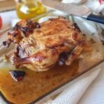 La receta del día: Pollo relleno de butifarra y manzana