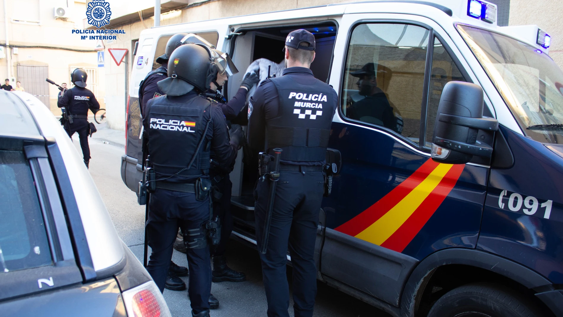 Imagen del operativo desarrollado por la Policía Nacional POLICÍA NACIONAL 18/04/2023