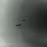 Captura de pantalla de uno de los dos vídeos de objetos no identificados difundidos por el Pentágono