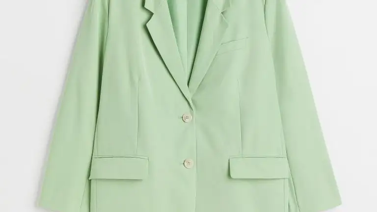 Blazer verde de H&M.