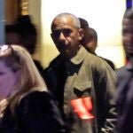 Obama llega al hotel dónde se hospeda en Barcelona