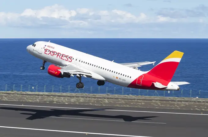 Iberia Express lanza una nueva promoción: vuelos a partir de 19 euros