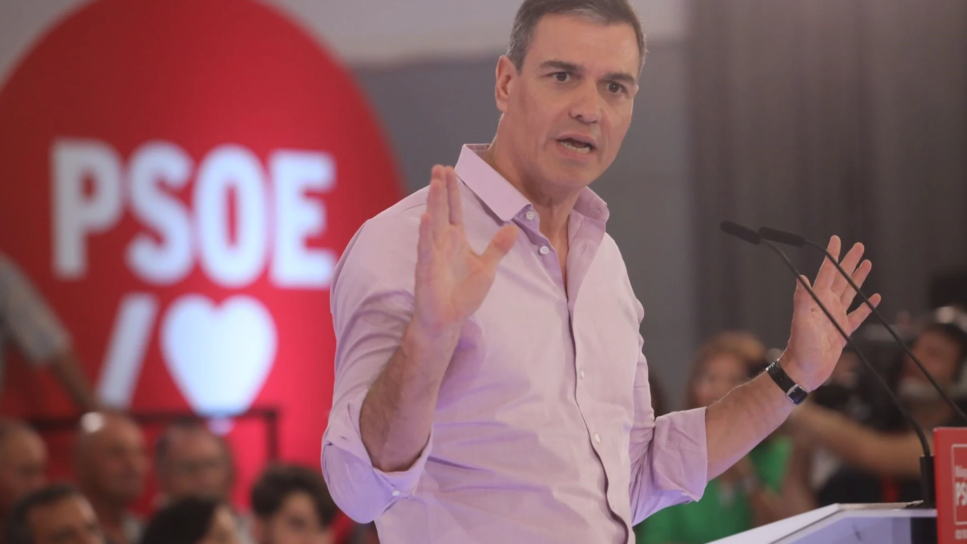 El secretario general del PSOE y presidente del Gobierno, Pedro Sánchez, en un acto en Málaga EUROPA PRESS/ÁLEX ZEA 02/05/2023