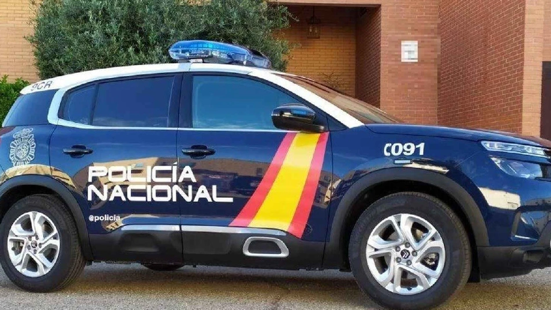 Nota De Prensa + Foto " La Policía Nacional Detiene A Un Hombre Por Grabar A Una Menor Mientras Se Desvestía En Un Probador De Un Establecimiento Comercial" POLICÍA NACIONAL MÁLAGA 10/04/2023