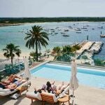 Hotel Honucai en la colònia Sant Jordi en Menorca