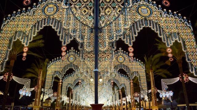 Cádiz.- Endesa activa un dispositivo especial durante la Feria de Jerez para garantizar el suministro eléctrico