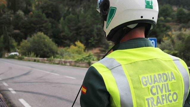 Dos jóvenes fallecidas en una colisión frontal entre dos turismos en Coín (Málaga)