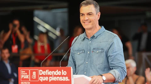 Pedro Sánchez en un acto de partido