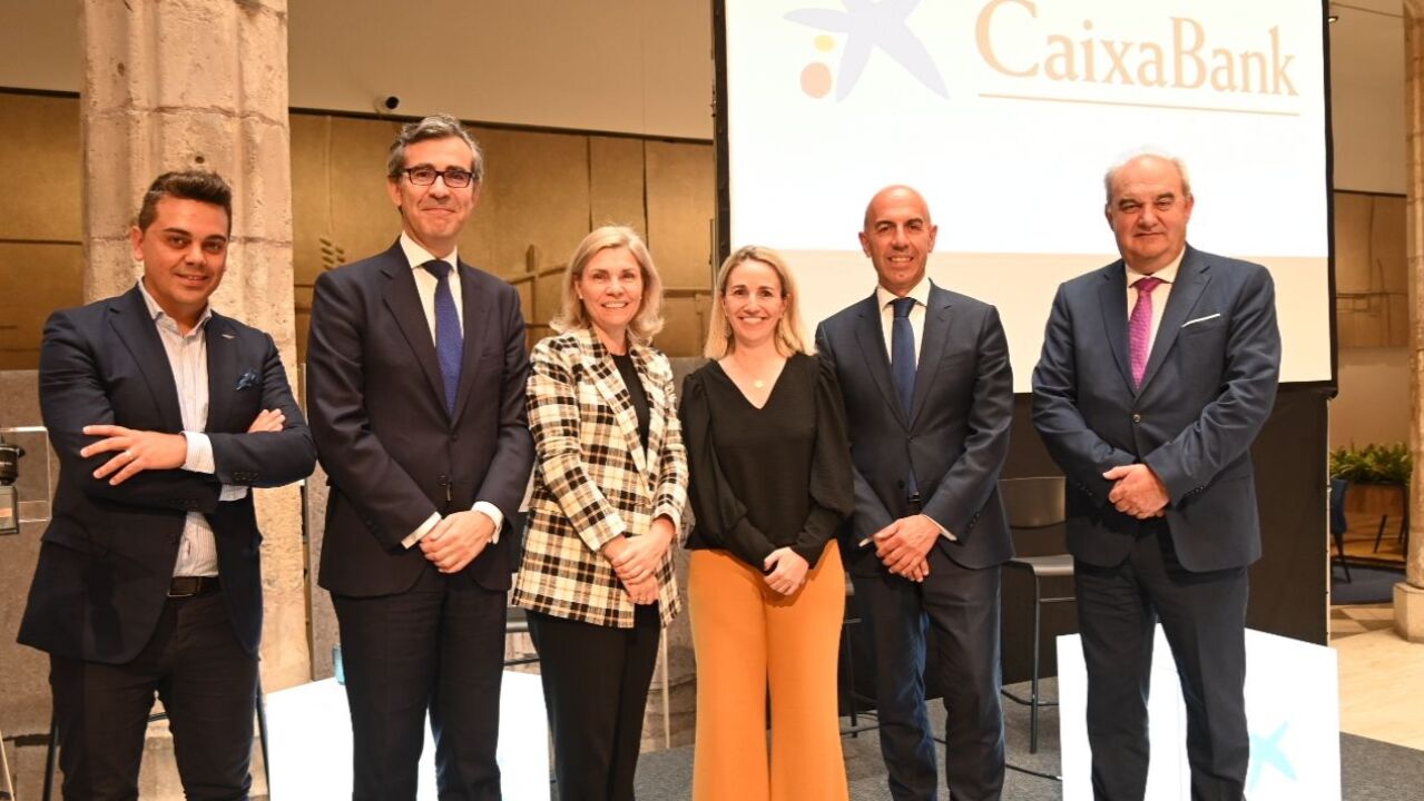 CaixaBank Camina Hacia Una Econom a Menos Contaminante Y Socialmente 
