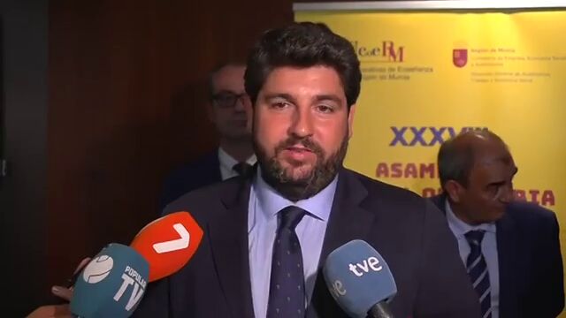 El Gobierno murciano y los sindicatos acuerdan reducir la jornada laboral a 35 horas semanales