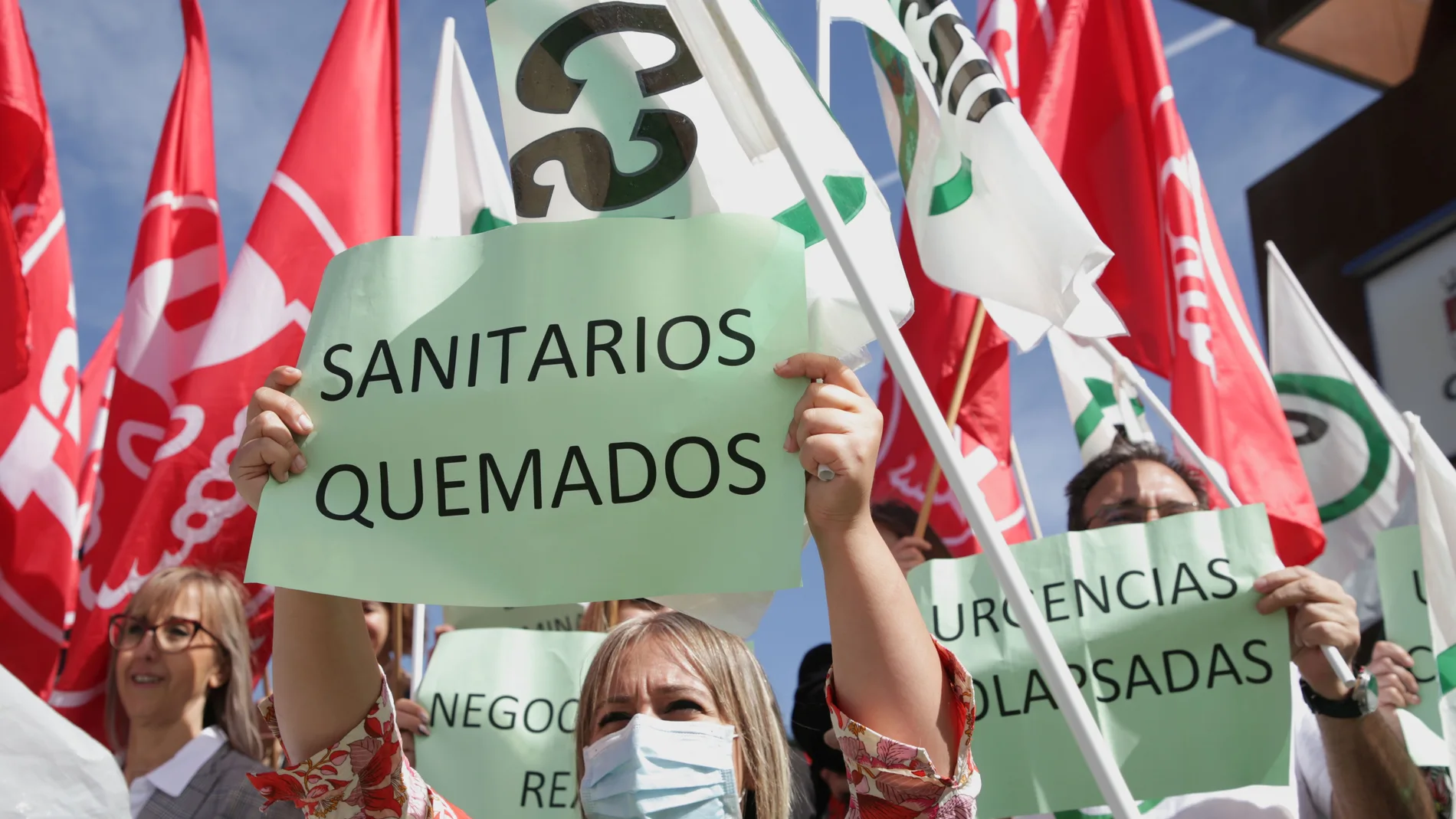 Concentración de trabajadores de la Sanidad pública en Zamora