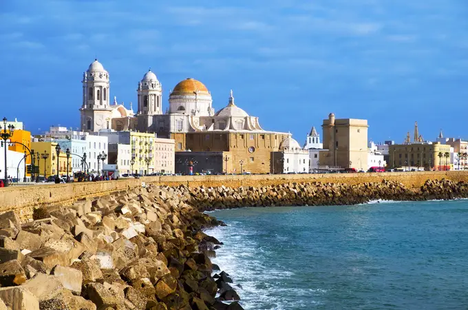 Cádiz, la ciudad más antigua de Occidente y de la primera Constitución española
